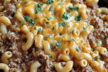 Thumbnail for Slow Cooker Hamburger Mac & Cheese