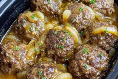 Thumbnail for Slow Cooker Salisbury Steak